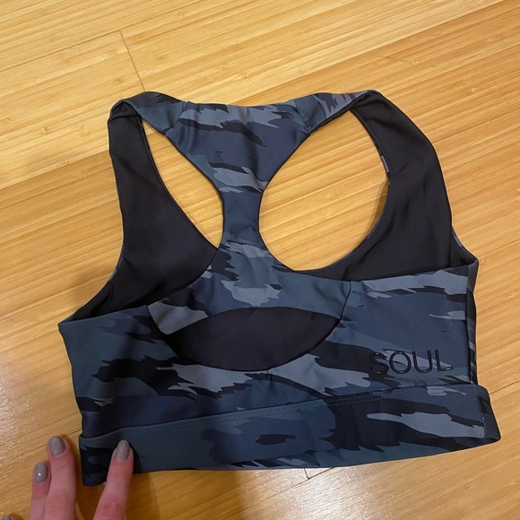 SOUL BY SOULCYCLE Double Knit Grey Camo Sports Bra - Picture 5 of 6